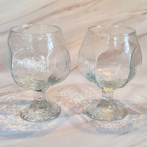 Pair of Vintage Libbey “Chivalry” Clear Brandy Cocktail Footed Glasses - EUC - Picture 10 of 11